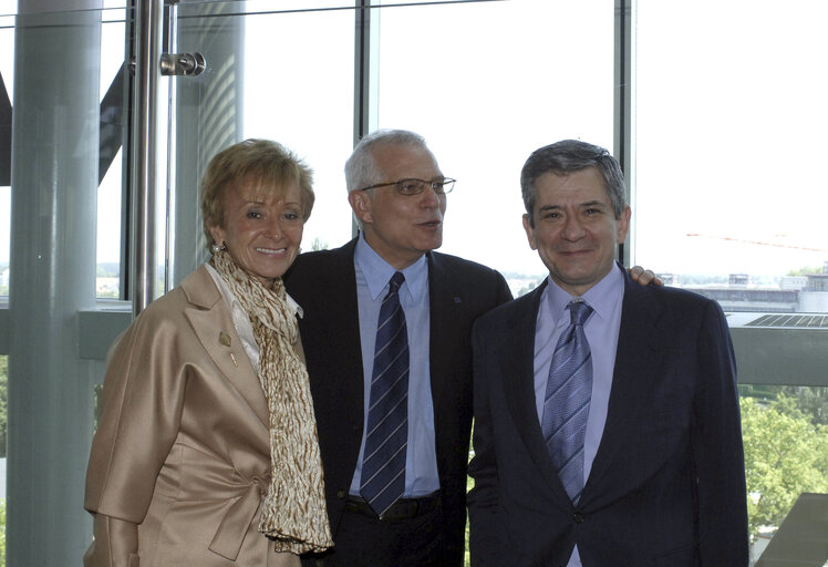 EP President meets with Maria Teresa Fernandez de la Vega, first Vice-President of the Spanish Government, in Strasbourg