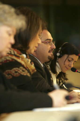 Photo 8: Press conference in Brussels following the visit of centres for detention of illegal immigrants in Belgium