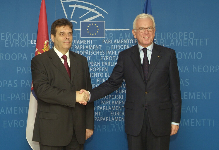 Foto 3: EP President meets with the Prime Minister of Serbia.