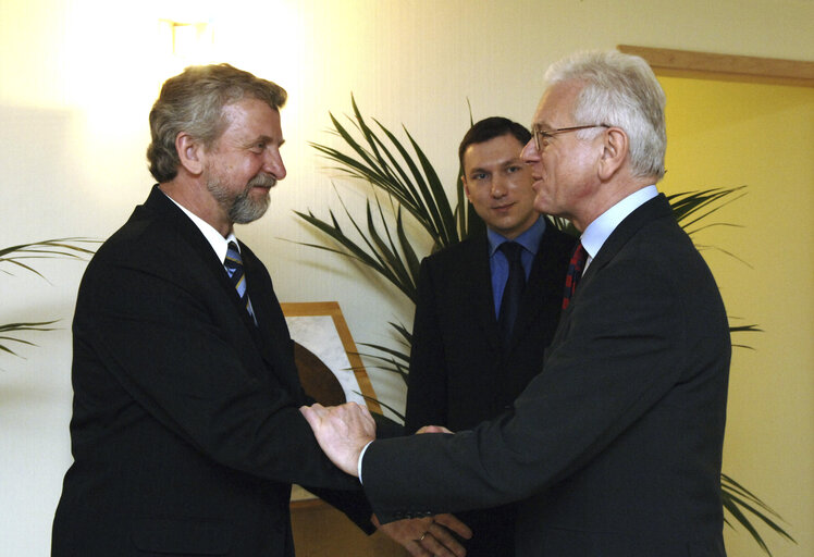 Foto 20: EPP group leader meets with the principal opposition leader of Belarus.