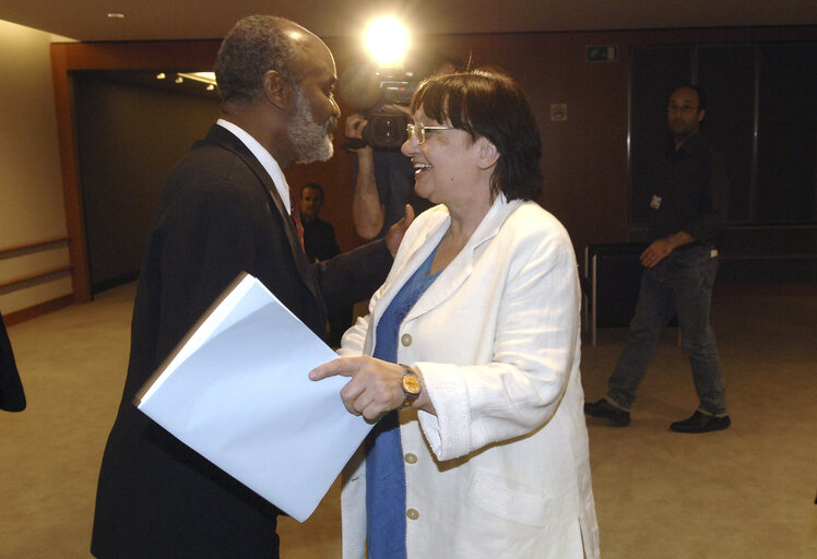 Delegation to the ACP-EU Assembly -Extraordinary meeting with Rene PREVAL, President ofl Haiti