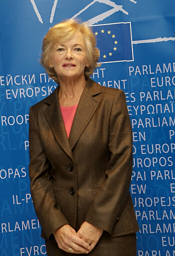 Zdjęcie 2: Glenys KINNOCK at the EP in Brussels.