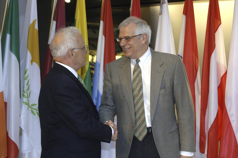 Fotogrāfija 7: Visit of the President of Malta to the EP in Strasbourg. Meeting with the EP President.