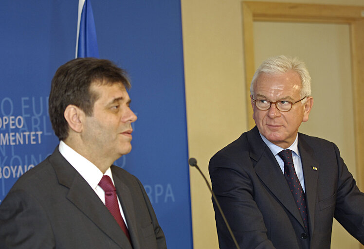 Foto 1: Press conference following  the EP President's meeting with the Prime Minister of Serbia.