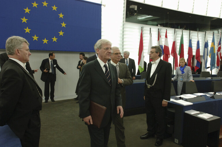 Photo 26 : Plenary session in Strasbourg - Formal sitting : address by President of Hungary