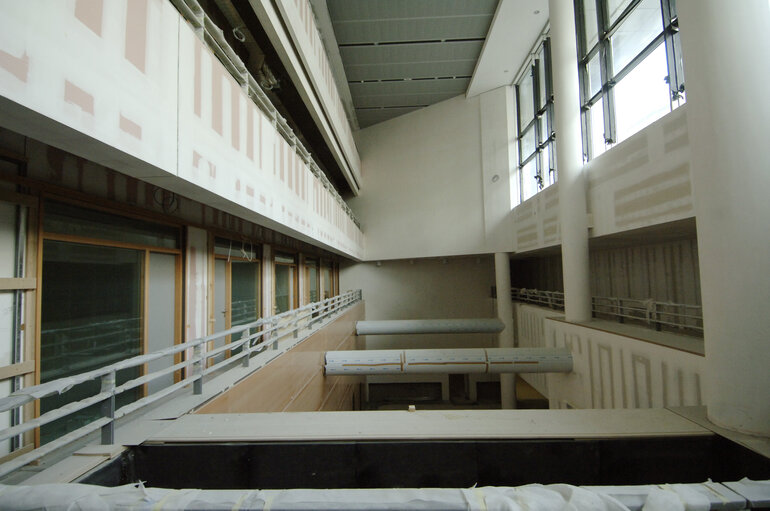 Photo 39: Ongoing construction works at the EP in Brussels.