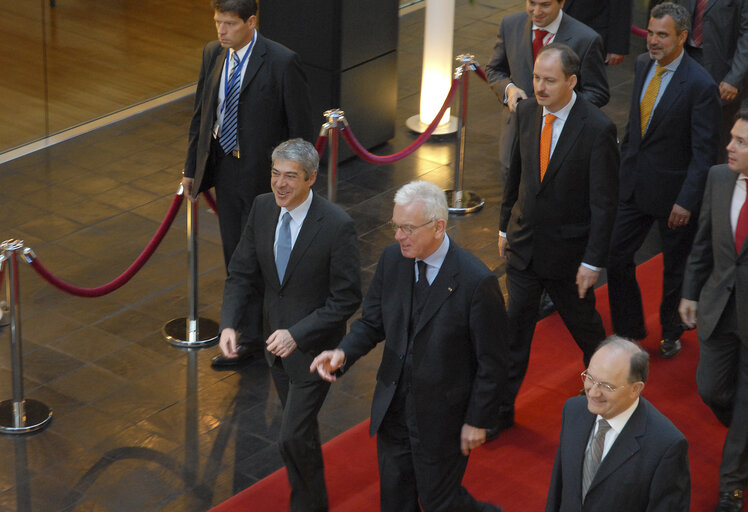 Foto 3: EP President meets with the Prime Minister of Portugal.