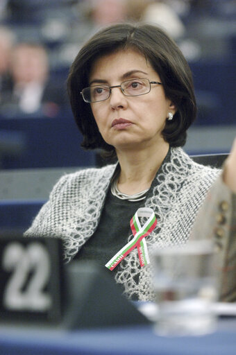 Fotogrāfija 1: European Commissioner for Consumer Protection Meglena KUNEVA attends a plenary session in Strasbourg