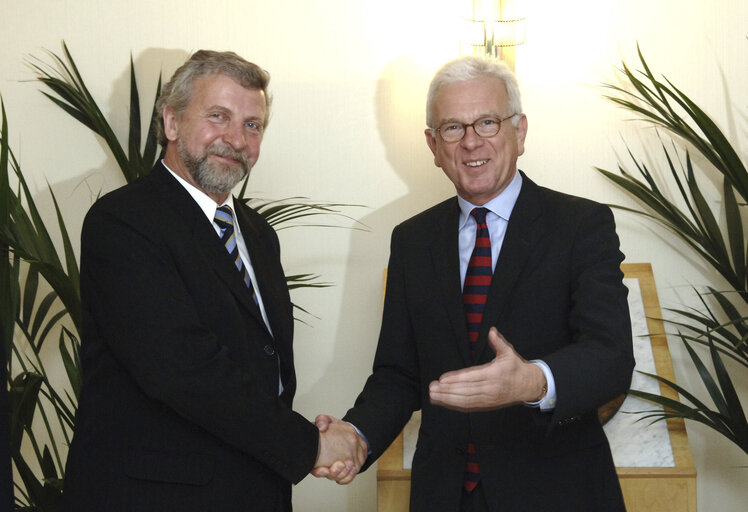 Fotografija 19: EPP group leader meets with the principal opposition leader of Belarus.