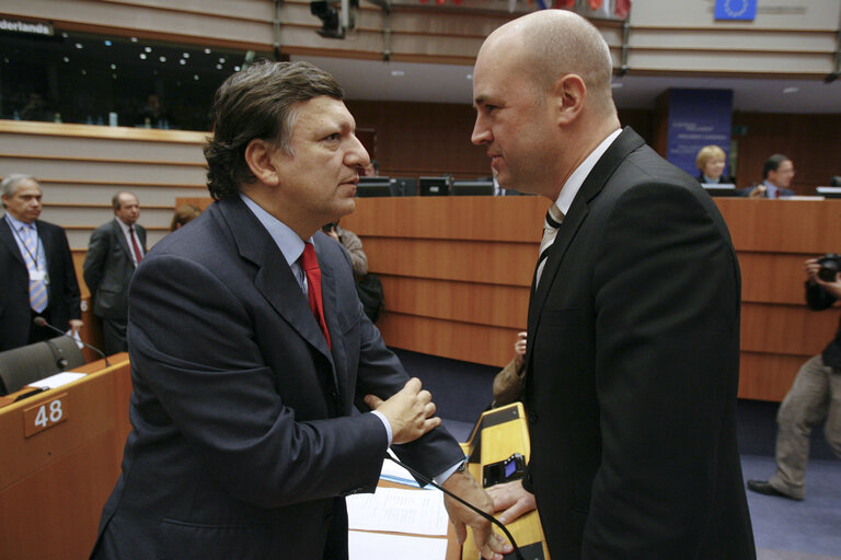 Fotó 4: Session plénière      Plenary session   REINFELD Fredrik, 2009, Présidence du Conseil européen, SE-SUEDE, Parlement européen à Bruxelles, Barroso José Manuel Durao 07-10-2009