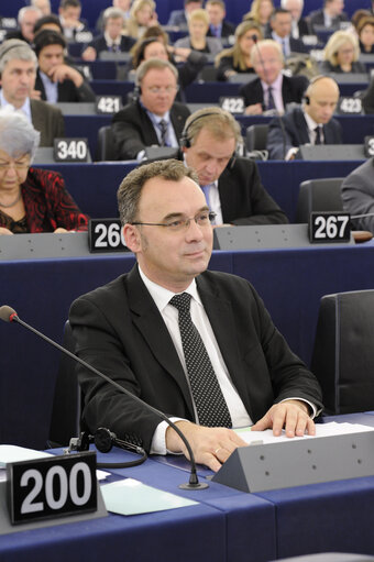 Fotagrafa 5: Filip KACZMAREK during votes at the plenary session in Strasbourg