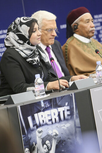 Zdjęcie 4: Sakharov Prize 2011, press conference