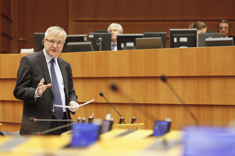 Photo 4: Meps in the hemicycle in Brussels, week 48 - Prepration for the European Council