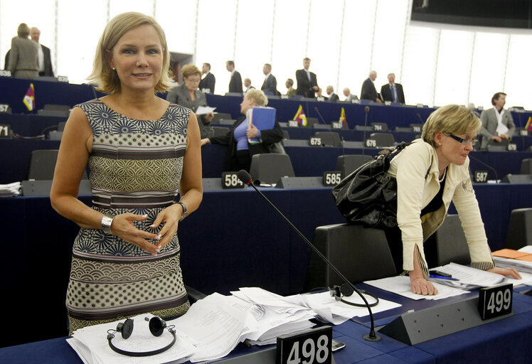 Fotografie 1: Eija-Riitta KORHOLA MEP in plenary session in Strasbourg