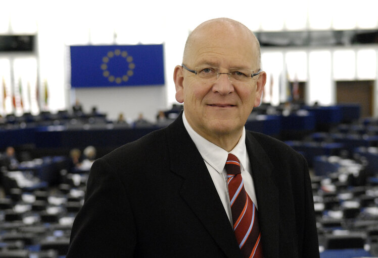 Fotogrāfija 16: Portrait of MEP James Glyn FORD