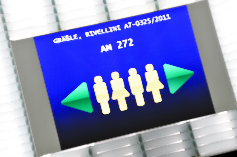 Fotografija 12: Illustration - Hemicycle in Strasbourg, during a plenary  session