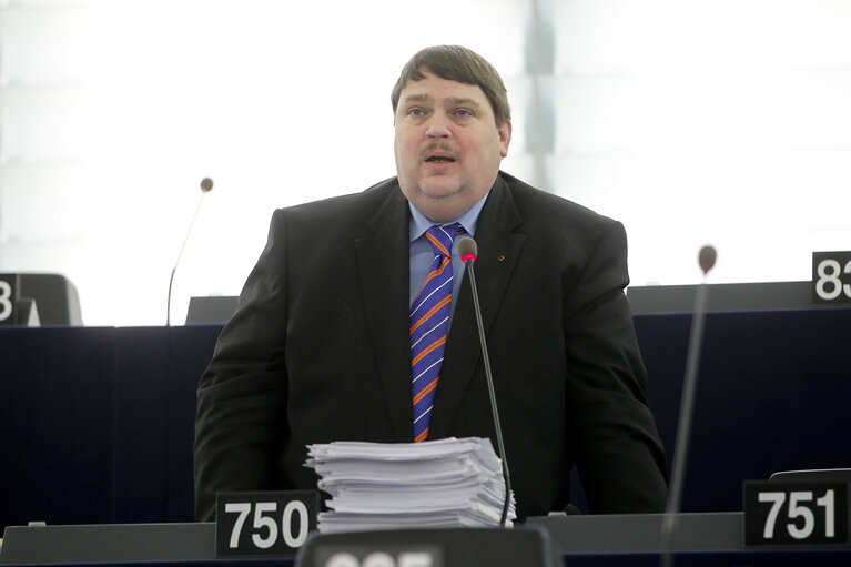 Φωτογραφία 32: MEP in Plenary Session week 43