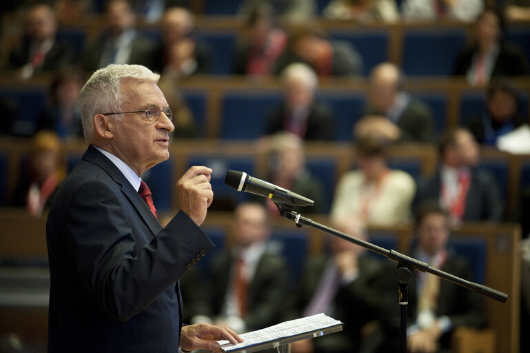 Fotografia 32: Single Market Forum - Together fot new growth.