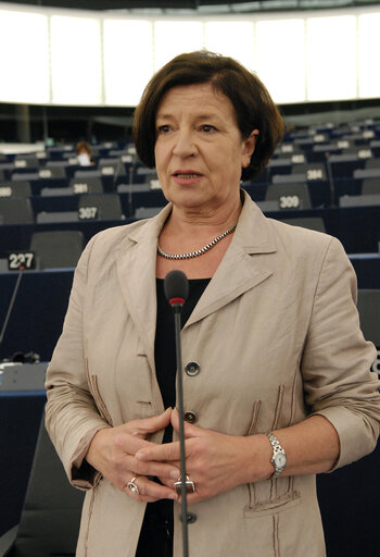 Fotografia 1: MEP Mechtild ROTHE in Plenary Session