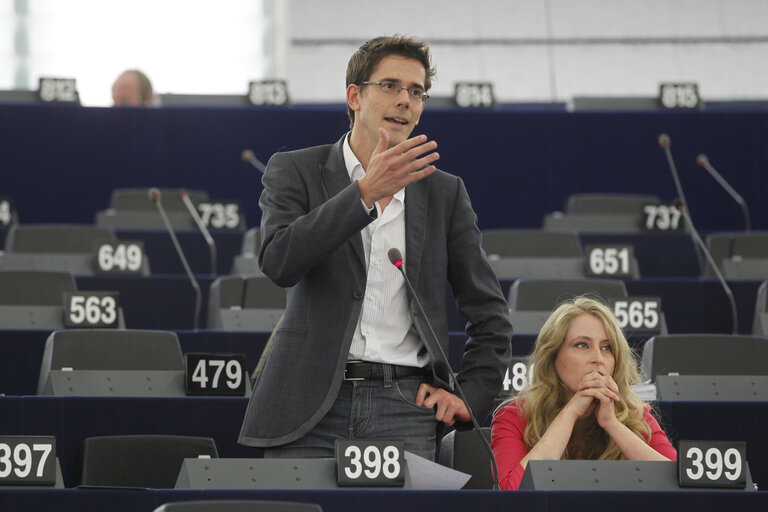 Fotografie 1: MEPs during plenary session in Strasbourg, week 39