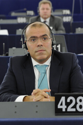 Fotografie 3: Diogo FEIO in Plenary Session in Strasbourg - Week 39