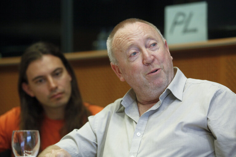 How the Canada-EU free trade will affect social and environmental policy in EU and Canada