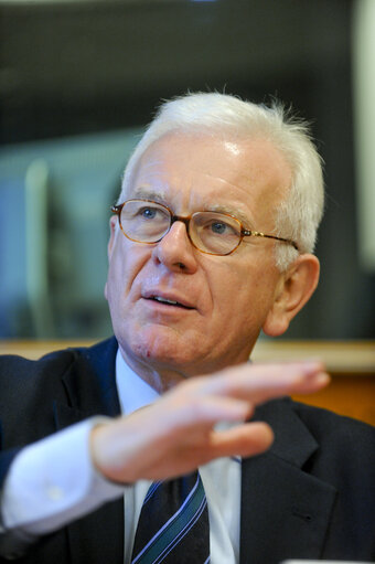 Hans Geert POETTERING meets with a Egyptian delegation