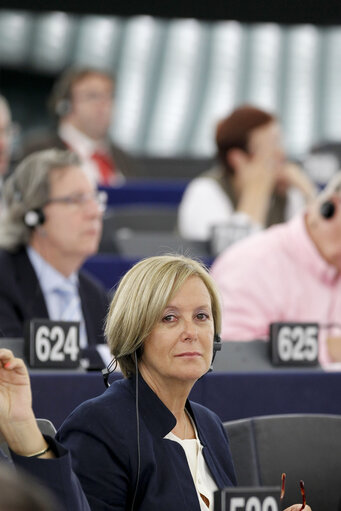 Fotografie 1: MEPs during Plenary Session in Strasbourg - Week 37