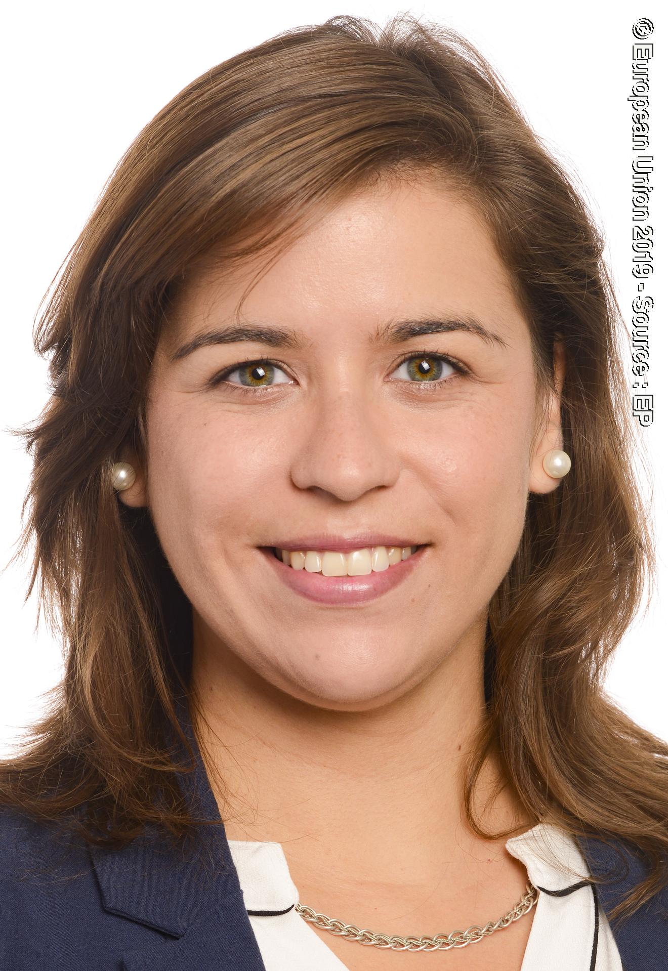 Photo 20: Sara CERDAS official portrait - 9th Parliamentary term