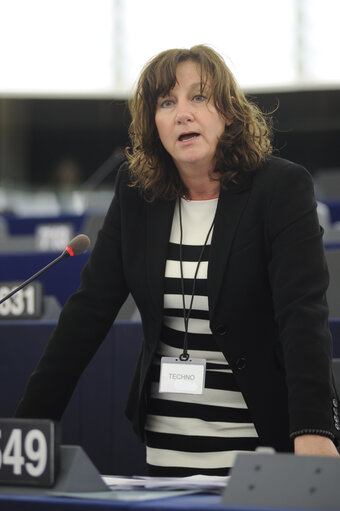 Fotografija 4: MEPs during Plenary Session in Strasbourg - Week 37