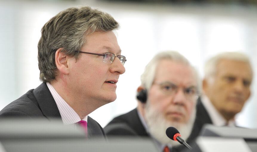 Fotografija 1: Commissioner at the Plenary Session in Strasbourg, week 37