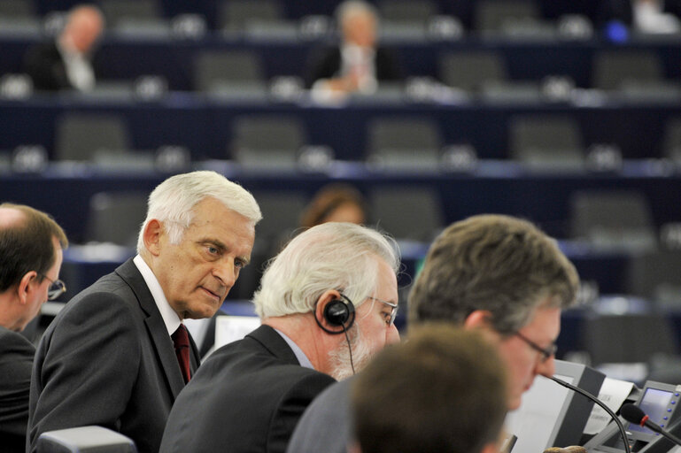 Foto 32: Mep at the Plenary Session in Strasbourg, week 37