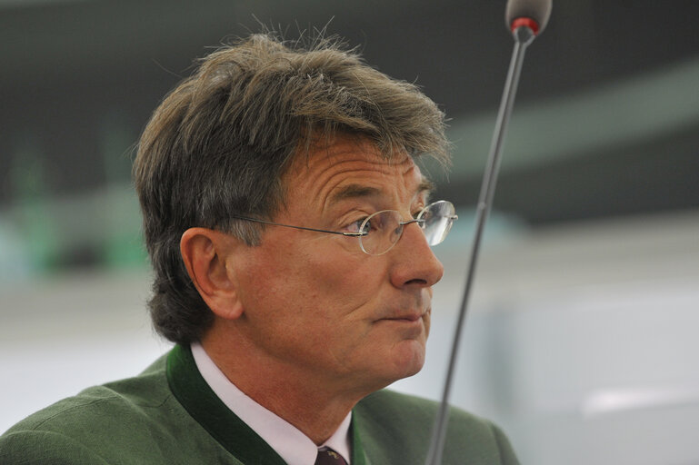 Fotografia 13: MEPs during Plenary Session in Strasbourg - Week 37