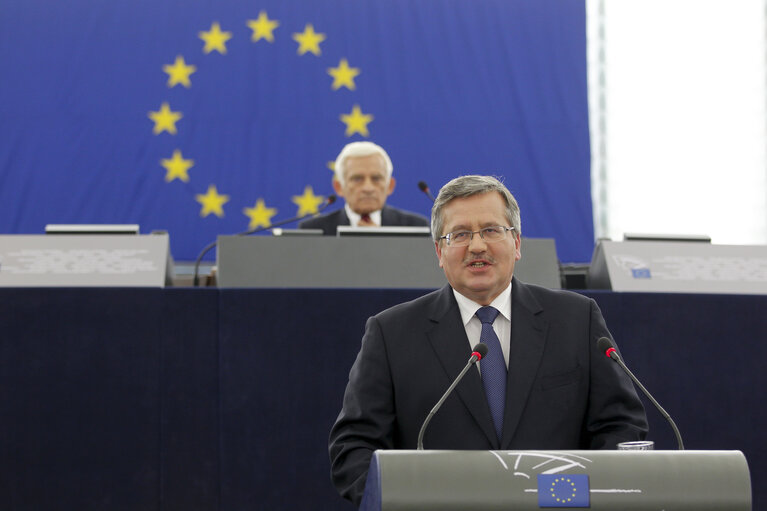 Fotografie 8: Solemn session during the official visit by Bronislaw Komorowski, President of the Republic of Poland, to the European Parliament in Strasbourg