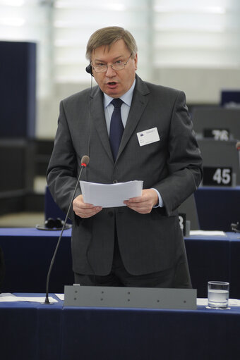 Fotografija 37: MEPs during Plenary Session in Strasbourg - Week 37