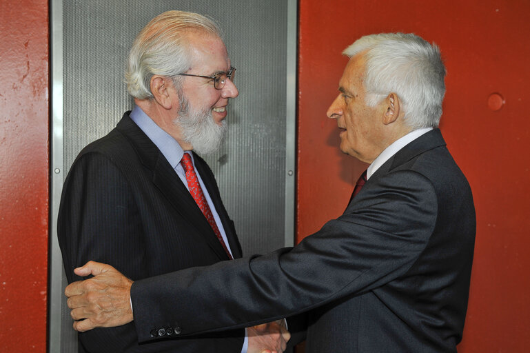 Fotografia 5: EP President meets with Director-General of the International Labour Organization.