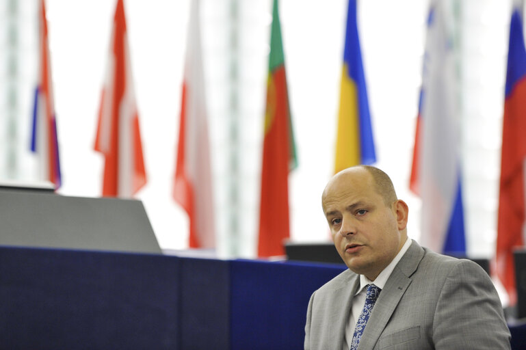 Foto 9: Secretary of State for European affairs and economic policy at the Plenary Session in Strasbourg, week 37