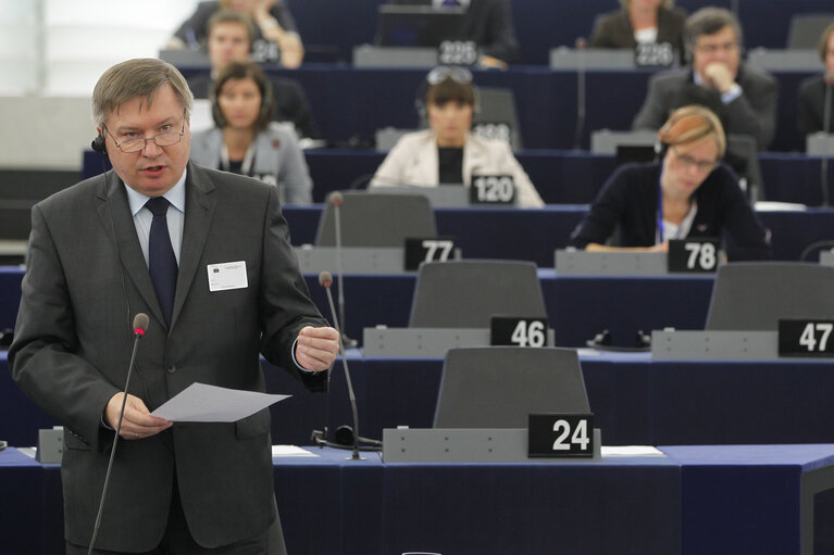 Fotografija 23: MEPs during Plenary Session in Strasbourg - Week 37