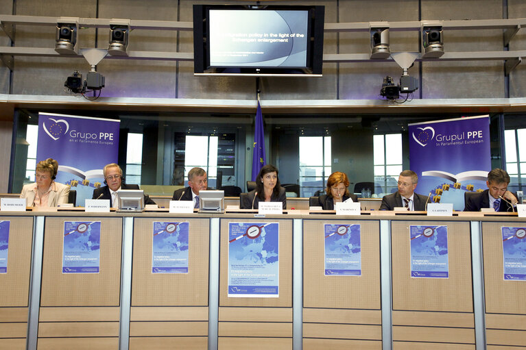 Fotografia 11: EPP Hearing on migration to the Schengen area