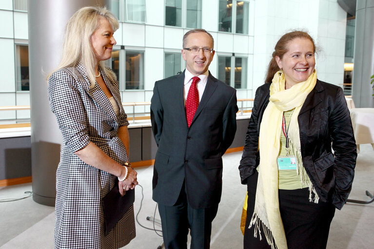 Φωτογραφία 21: Opening ceremony - rotating exhibition of works on the occasion of the Polish Presidency of the EU