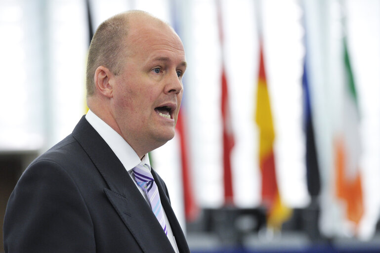 Valokuva 33: Hemicycle during the Plenary Session in Strasbourg - Week 27 - Modification of the Act concerning the election of the Members of the European Parliament