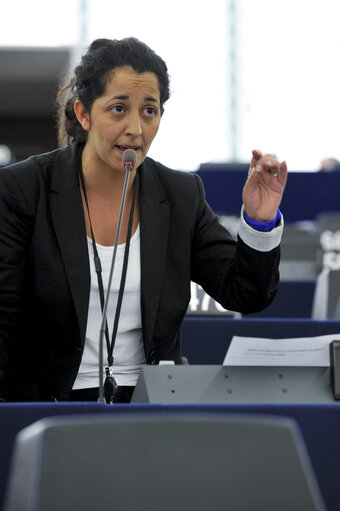 Fotó 8: Hemicycle during the Plenary Session in Strasbourg - Week 27 - Scheme for food distribution to the most deprived persons in the Union