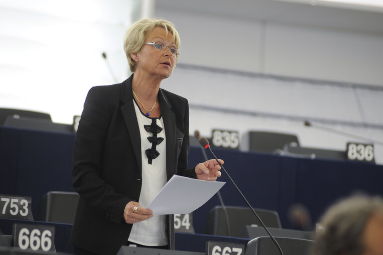 Fotografia 39: MEPs during Plenary Session in Strasbourg - Week 37