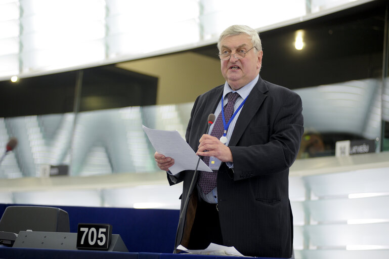 Fotografija 41: MEPs during Plenary Session in Strasbourg - Week 37