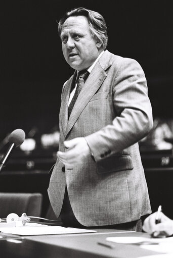 Billede 1: Plenary Session in Strasbourg in May 1977