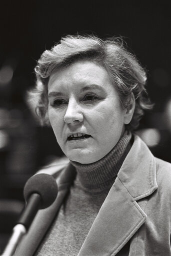 Gwyneth DUNWOODY during a session in Luxembourg in February 1977