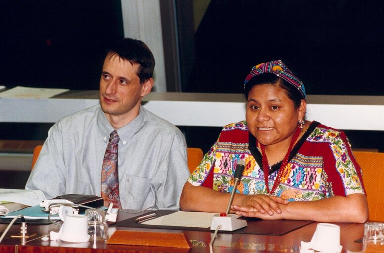 Meeting at the EP with Nobel Prize winner, Rigoberta MENCHU