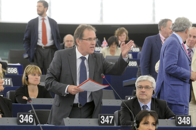 Fotagrafa 1: Alain CADEC plenary session , vice President