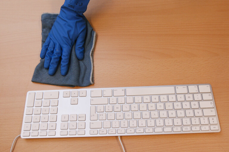 Illustration picture of a cleaning lady at work