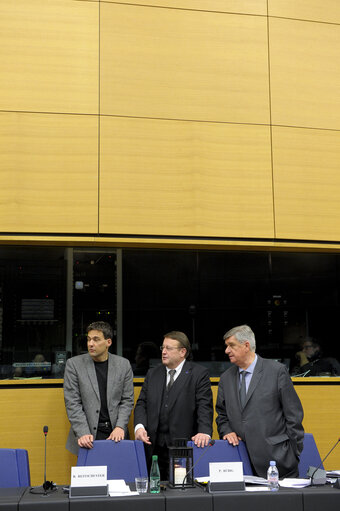 Valokuva 15: Paneuropean working group of the European People's Party.  Does Vladimir PUTIN have a master plan ?